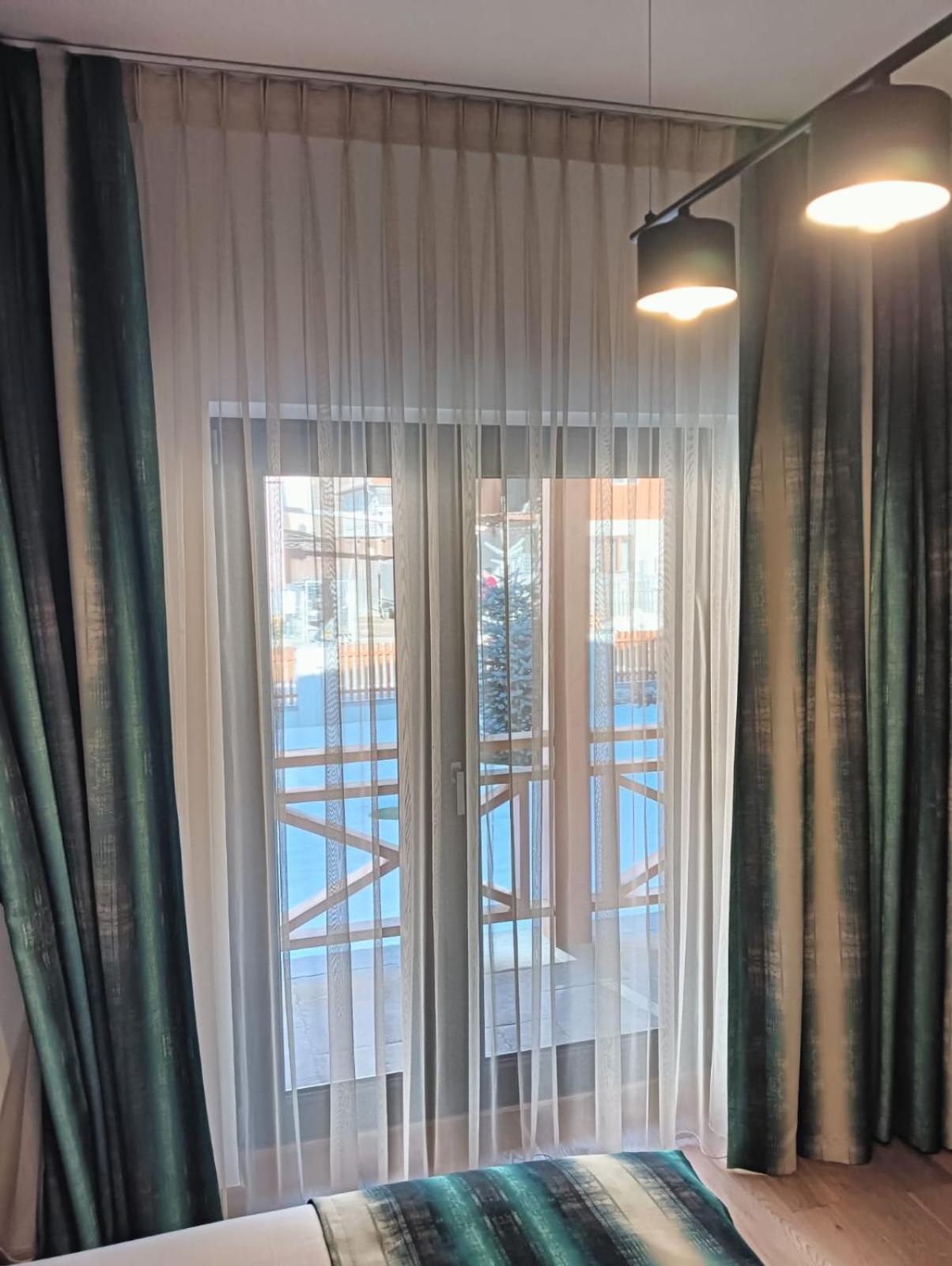 Anais Chalet Câmpulung Moldovenesc エクステリア 写真